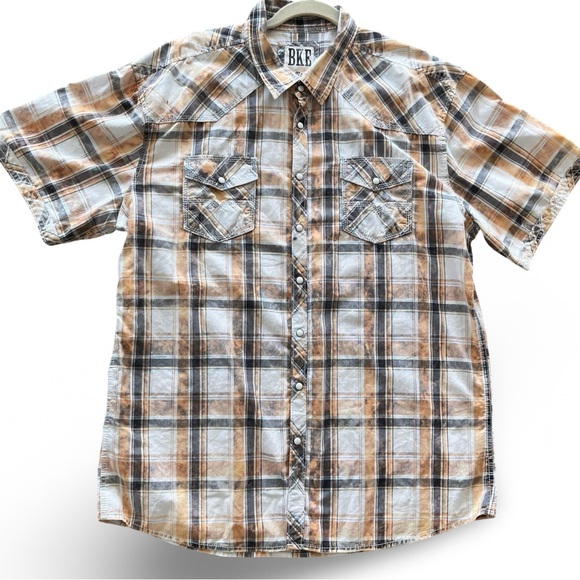 Mens BKE vintage short sleeve pearl snap. Distressed. - Picture 3 of 11